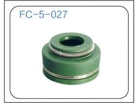 Valve oil seal (37)